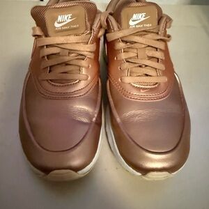 Nike Air Max Thea Beige Sneakers